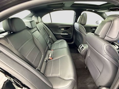 Used 2025 Mercedes-Benz C 300 Sedan image 20