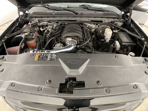 Used 2017 Chevrolet Silverado 1500 LTZ Z71 w/ LTZ Plus Package image 32