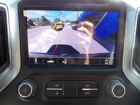 Certified 2021 Chevrolet Silverado 1500 LTZ AWD/4WD image 21
