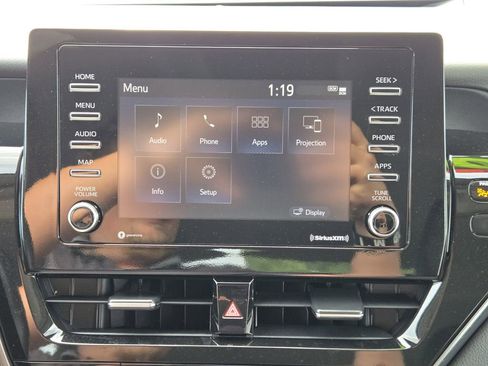 Used 2023 Toyota Camry SE FWD image 18