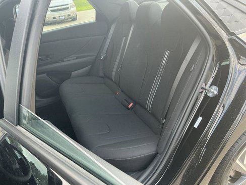 New 2025 Hyundai Elantra Sport image 10