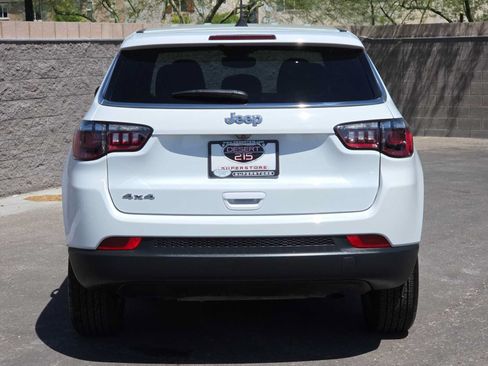 Used 2025 Jeep Compass Sport AWD/4WD image 8