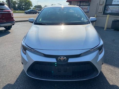 Used 2021 Toyota Corolla L w/ Carpet Mat Package (TMS) FWD image 8