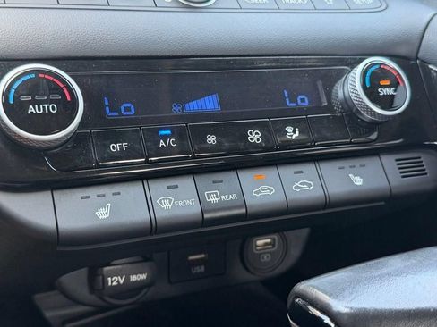 Used 2023 Hyundai Elantra SEL w/ Convenience Package FWD image 21