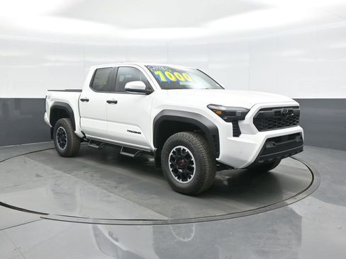 New 2026 Toyota Tacoma TRD Off-Road image 1