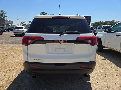 Used 2019 GMC Acadia SLT w/ Black Edition FWD image 6