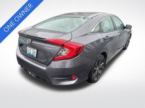 Used 2019 Honda Civic Sport image 2