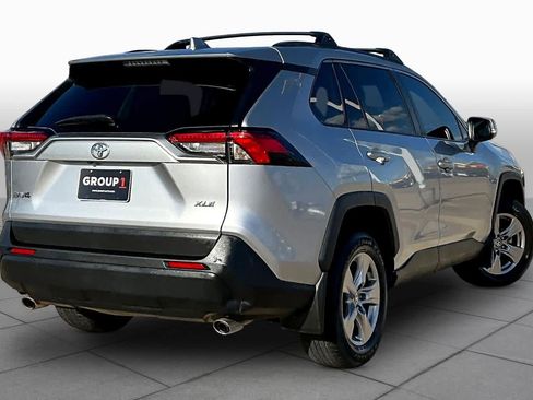 Used 2023 Toyota RAV4 XLE w/ Convenience Package FWD image 19