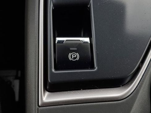 Certified 2025 Subaru Crosstrek 2.0i Premium w/ Convenience Package #2 image 30