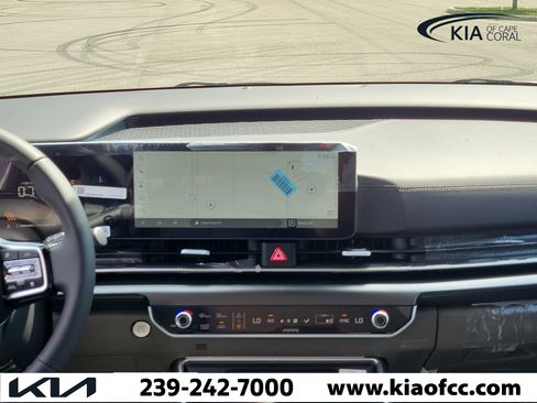 New 2026 Kia Carnival FWD image 19