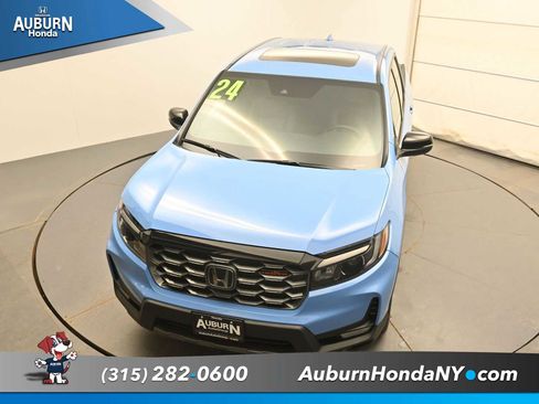 Used 2024 Honda Ridgeline TrailSport image 25