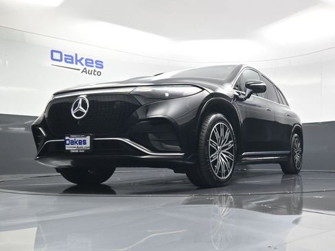 Used 2023 Mercedes-Benz EQS 580 4MATIC SUV image 42