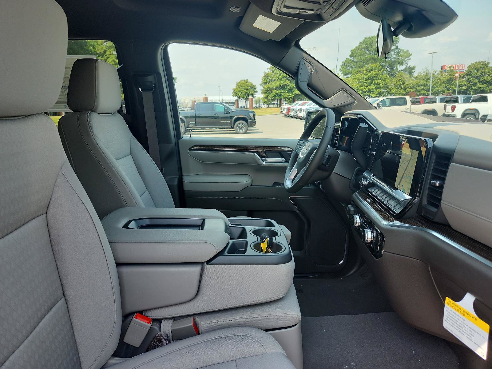 New 2026 GMC Sierra 1500 SLE AWD/4WD image 8