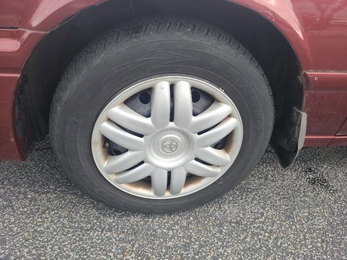 Used 2001 Toyota Camry LE image 10