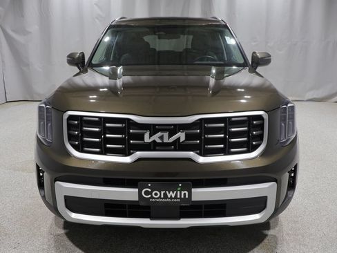 Used 2025 Kia Telluride S AWD/4WD image 6