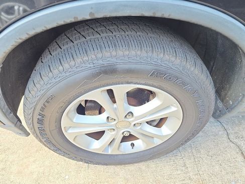 Used 2013 Dodge Durango SXT w/ Popular Equipment Group RWD image 2
