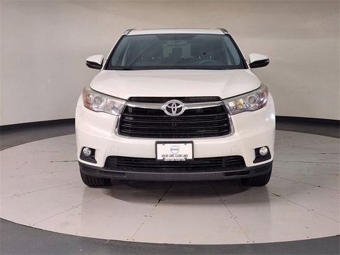Used 2015 Toyota Highlander XLE image 9