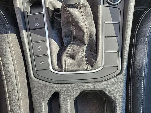 Certified 2022 Volkswagen Jetta SE image 43