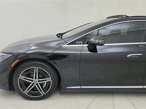 Used 2023 Mercedes-Benz EQE 500 4MATIC Sedan image 9