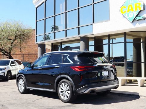 Used 2019 INFINITI QX50 Luxe w/ Cargo Package image 9