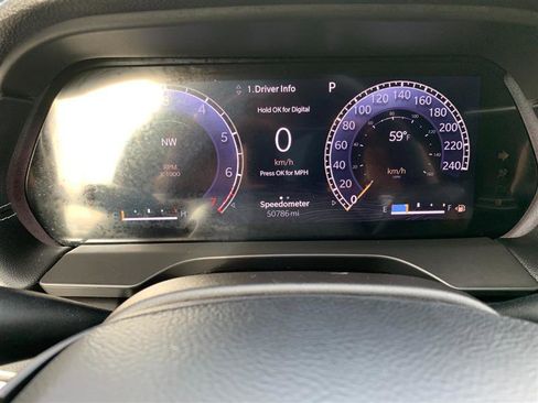 Used 2023 Jeep Grand Cherokee L Laredo image 20