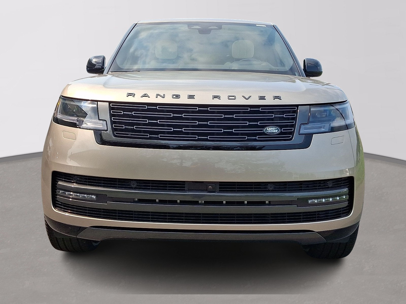 New 2026 Land Rover Range Rover Long Wheelbase SE AWD/4WD image 3