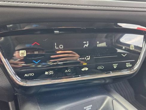 Used 2019 Honda HR-V EX image 25