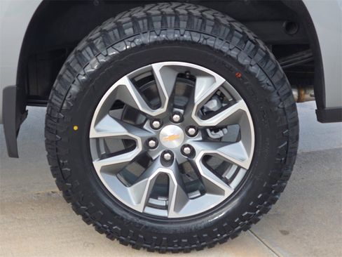 New 2026 Chevrolet Silverado 1500 LT w/ All Star Edition Plus image 34