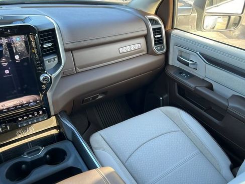 Used 2025 RAM 3500 Laramie image 49
