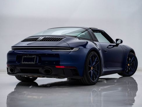 Certified 2023 Porsche 911 Targa 4 GTS AWD/4WD image 12