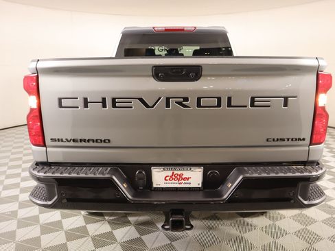 Used 2025 Chevrolet Silverado 2500 Custom w/ Custom Value Package AWD/4WD image 20