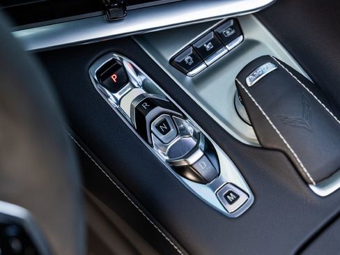 Used 2025 Chevrolet Corvette Z06 w/ Battery Protection Package image 33