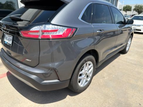 Used 2024 Ford Edge SEL w/ Convenience Package AWD/4WD image 6