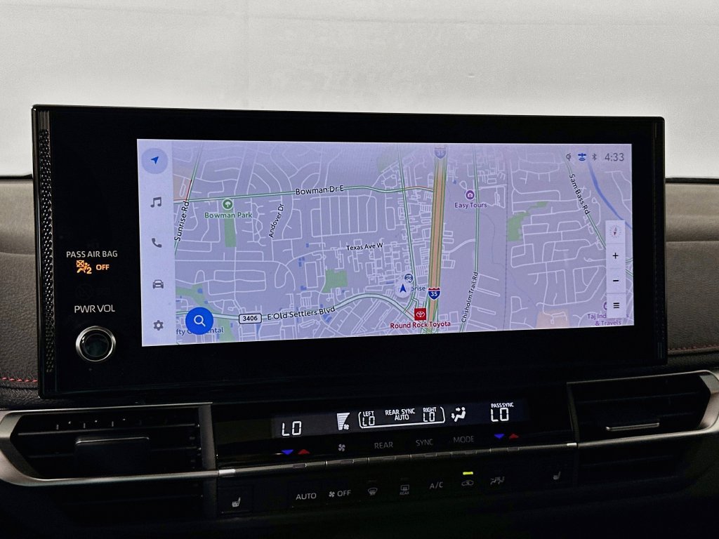Used 2026 Toyota Sienna XSE FWD image 13