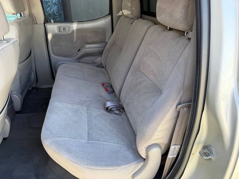 Used 2003 Toyota Tacoma PreRunner w/ Convenience Pkg RWD image 14