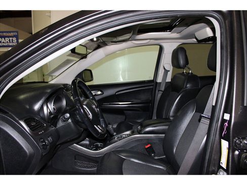 Used 2020 Dodge Journey Crossroad image 10
