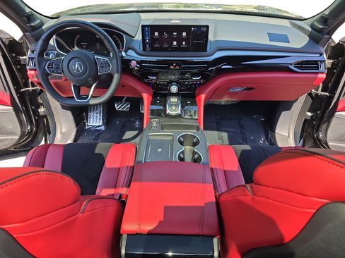 Used 2025 Acura MDX A-Spec image 9