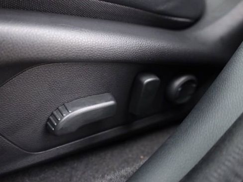 Used 2024 Subaru Crosstrek 2.5i Limited image 17