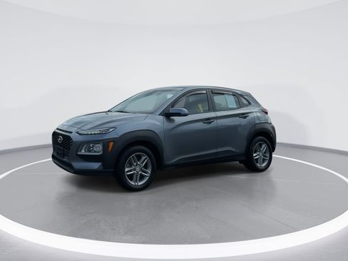 Used 2019 Hyundai Kona SE image 3