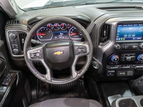 Used 2023 Chevrolet Silverado 3500 LT w/ Convenience Package AWD/4WD image 13