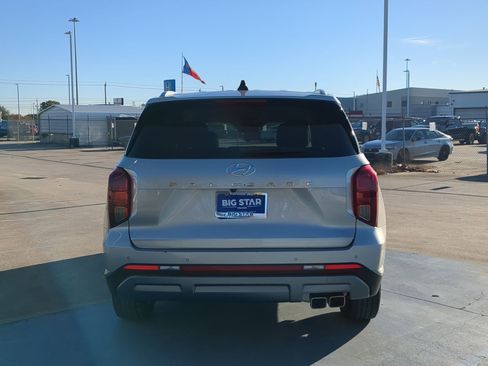 Used 2024 Hyundai Palisade SEL image 5