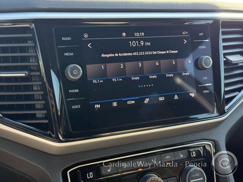 Used 2023 Volkswagen Atlas Cross Sport SE image 23