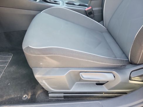 Used 2025 Volkswagen Jetta Sport image 5