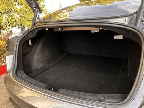 Used 2025 Tesla Model 3 Long Range image 31