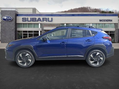 New 2025 Subaru Crosstrek 2.5i Limited w/ Crosstrek Mirror Package image 8