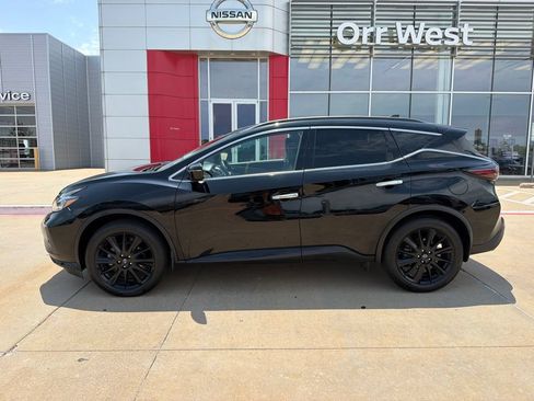 Used 2024 Nissan Murano SV w/ SV Midnight Edition Package AWD/4WD image 2