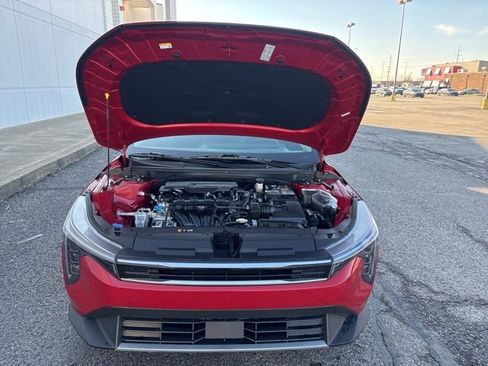 Used 2025 Kia K4 EX image 28