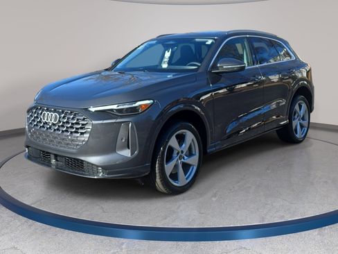 New 2025 Audi Q5 Premium Plus image 1