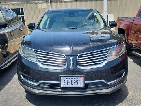 Used 2016 Lincoln MKX Reserve w/ Luxury Package AWD/4WD image 2