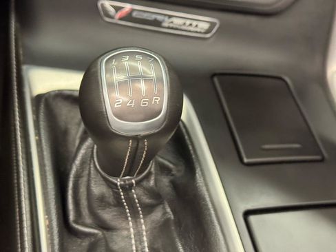 Used 2019 Chevrolet Corvette Stingray Coupe w/ Battery Protection Package RWD image 14